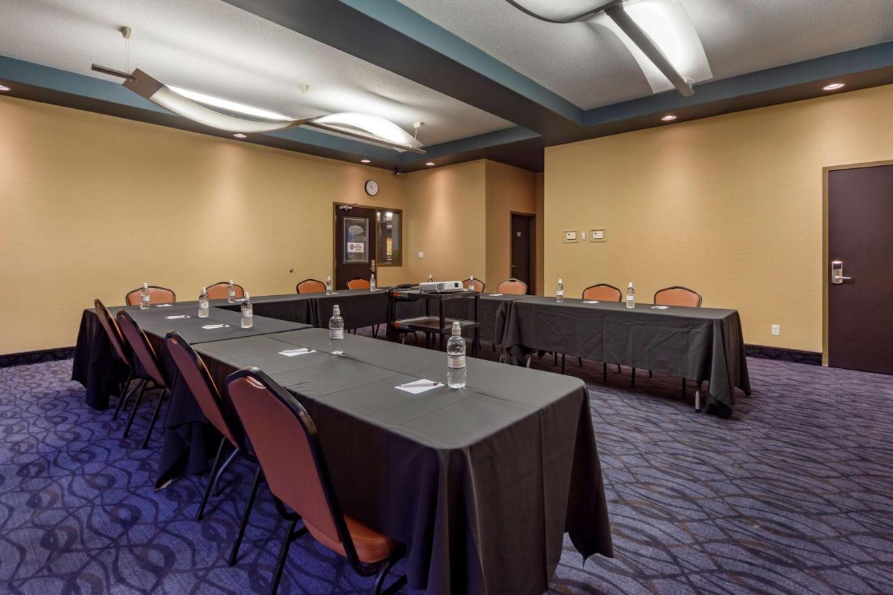 Best Western Plus The Inn At St Albert Saint Albert Ngoại thất bức ảnh