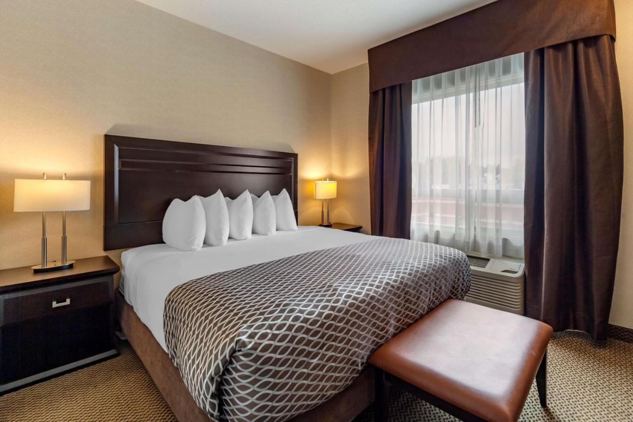 Best Western Plus The Inn At St Albert Saint Albert Ngoại thất bức ảnh